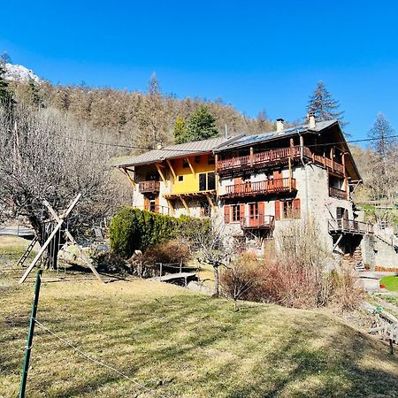 Charmante Maison De Montagne Briançon Zewnętrze zdjęcie